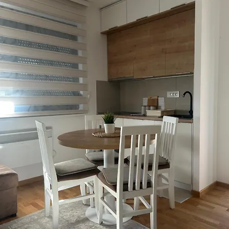 Lejlighed Ivor Among The Pines