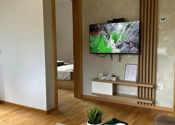 Ivor Among The Pines *